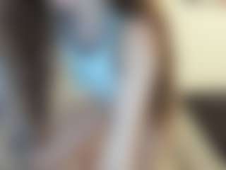 18perfecttits's Live Sex Cam Show