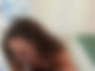 18perfecttits's Live Sex Cam Show