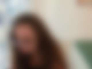 18perfecttits's Live Sex Cam Show