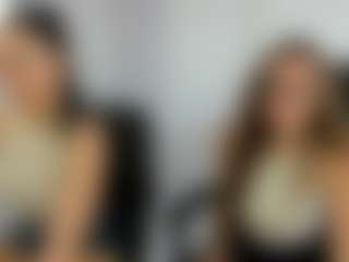 18perfecttits's Live Sex Cam Show