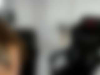18perfecttits's Live Sex Cam Show