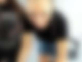 18perfecttits's Live Sex Cam Show