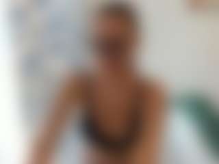 18perfecttits's Live Sex Cam Show