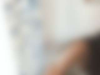 18perfecttits's Live Sex Cam Show