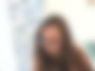 18perfecttits's Live Sex Cam Show