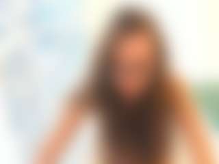 18perfecttits's Live Sex Cam Show