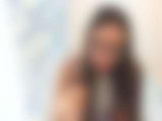 18perfecttits's Live Sex Cam Show