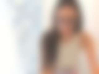 18perfecttits's Live Sex Cam Show