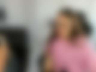 18perfecttits's Live Sex Cam Show