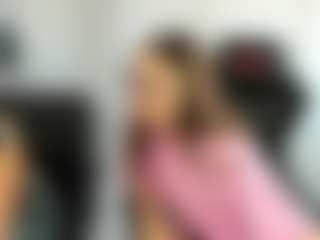 18perfecttits's Live Sex Cam Show