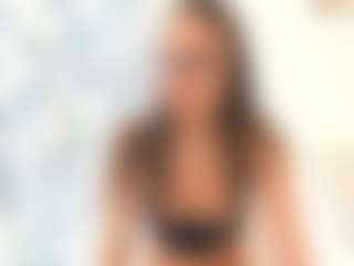 18perfecttits's Live Sex Cam Show