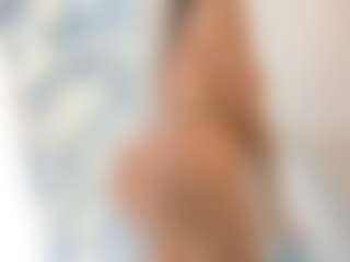 Live cam show with 18perfecttits - Lovense Latina on CamSextacy