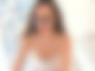 18perfecttits's Live Sex Cam Show
