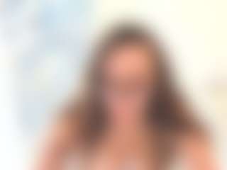 18perfecttits's Live Sex Cam Show