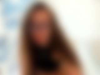 18perfecttits's Live Sex Cam Show