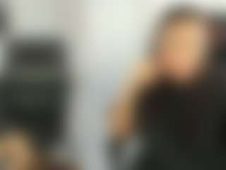 18perfecttits's Live Sex Cam Show