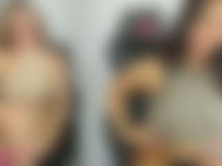 18perfecttits's Live Sex Cam Show