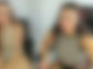 18perfecttits's Live Sex Cam Show