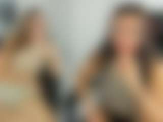 18perfecttits's Live Sex Cam Show