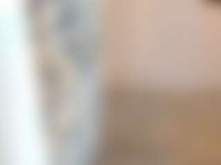 18perfecttits's Live Sex Cam Show
