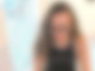 18perfecttits's Live Sex Cam Show
