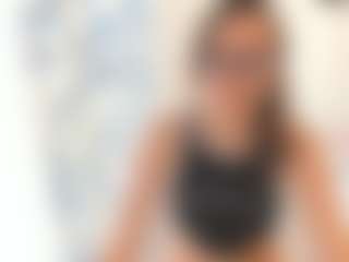 18perfecttits's Live Sex Cam Show