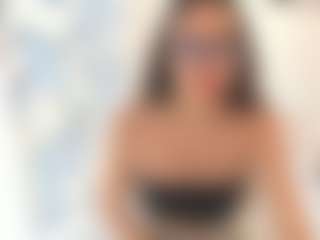 18perfecttits's Live Sex Cam Show