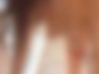 18perfecttits's Live Sex Cam Show
