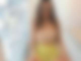 18perfecttits's Live Sex Cam Show