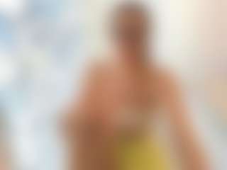 18perfecttits's Live Sex Cam Show