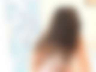 18perfecttits's Live Sex Cam Show
