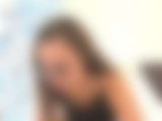 18perfecttits's Live Sex Cam Show