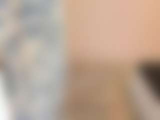 18perfecttits's Live Sex Cam Show
