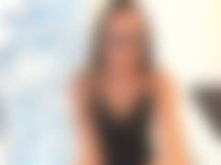 18perfecttits's Live Sex Cam Show
