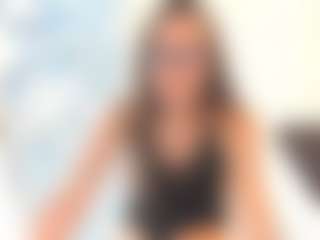 18perfecttits's Live Sex Cam Show