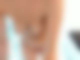 18perfecttits's Live Sex Cam Show