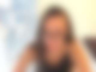 18perfecttits's Live Sex Cam Show