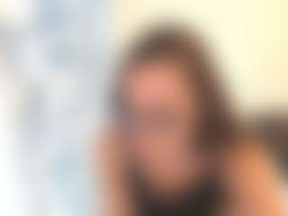 18perfecttits's Live Sex Cam Show