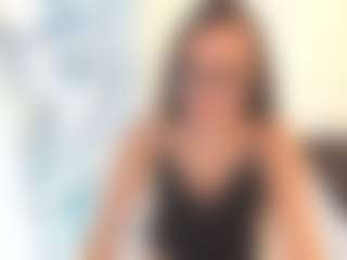 18perfecttits's Live Sex Cam Show
