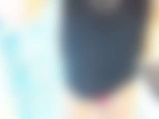 18perfecttits's Live Sex Cam Show