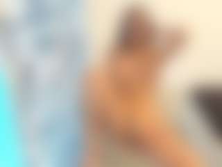 Live cam show with 18perfecttits - HD on Camsoda