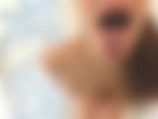 18perfecttits's Live Sex Cam Show