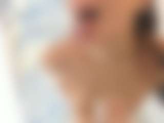 18perfecttits's Live Sex Cam Show