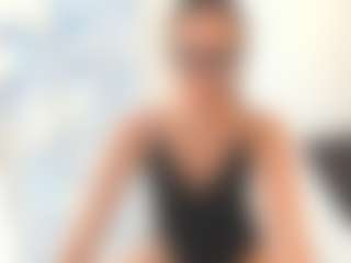 18perfecttits's Live Sex Cam Show