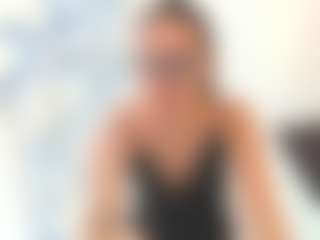 18perfecttits's Live Sex Cam Show