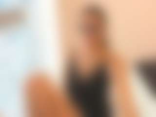 18perfecttits's Live Sex Cam Show