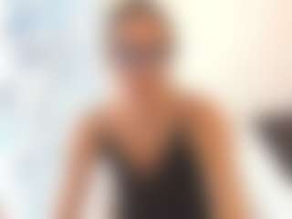 18perfecttits's Live Sex Cam Show