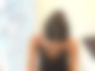 18perfecttits's Live Sex Cam Show