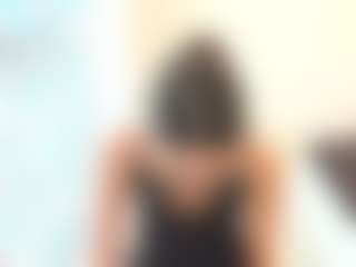 18perfecttits's Live Sex Cam Show