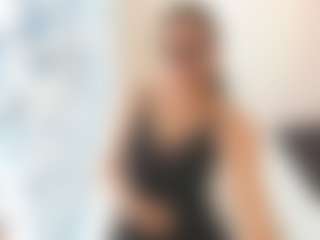 18perfecttits's Live Sex Cam Show